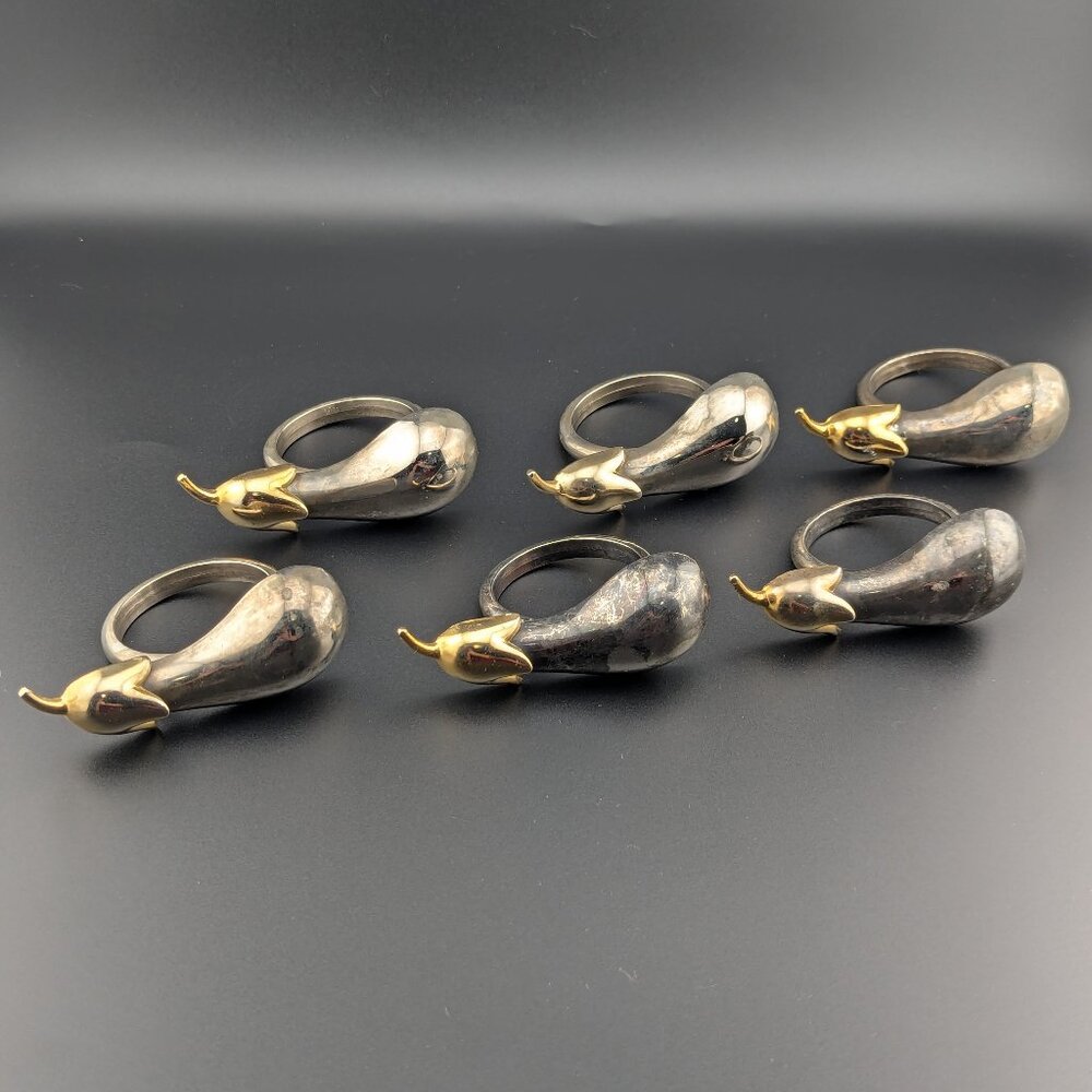 Vintage Eggplant Napkin Rings – Set of 6 (+1 Bonus) – Metal Table Decor